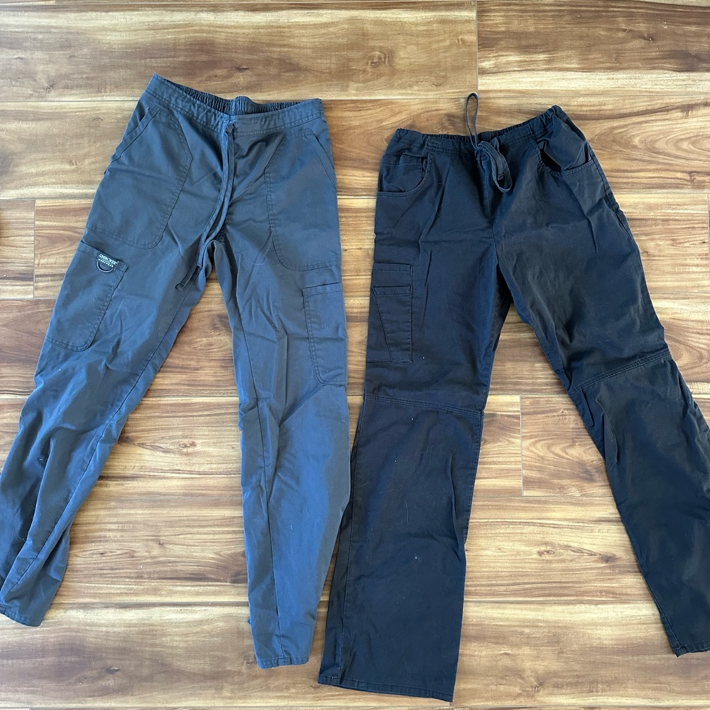 Pack of women’s scrubs tops and pants